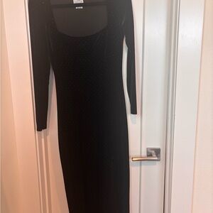 SAYLOR Black Long Sleeve Dress with Subtle Sparkle